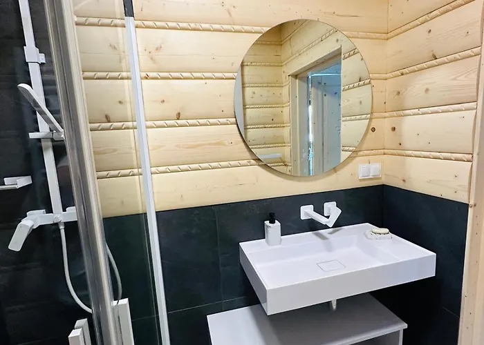 Goralska Ostoja - 아파트 슈차이르크